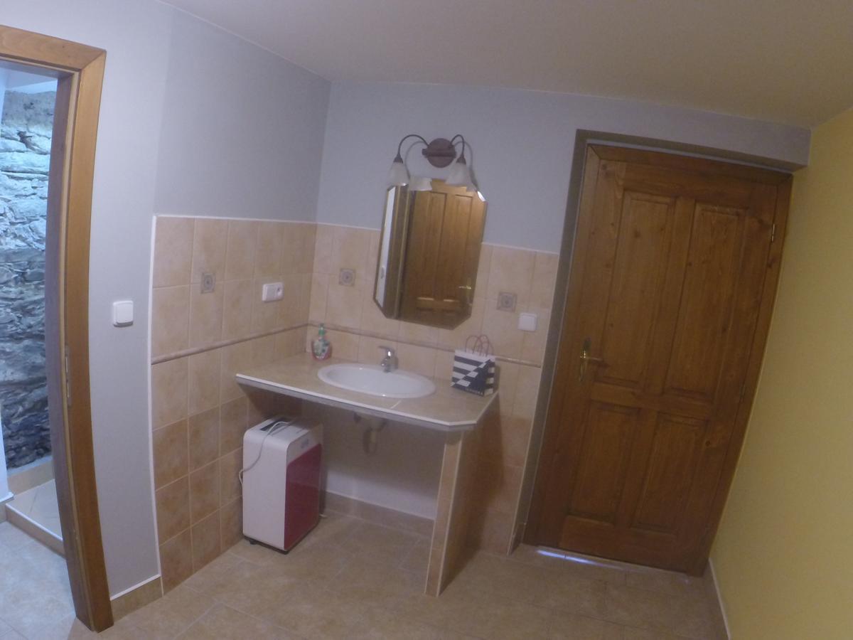 Apartment U Videmanu Poniklá Eksteriør bilde