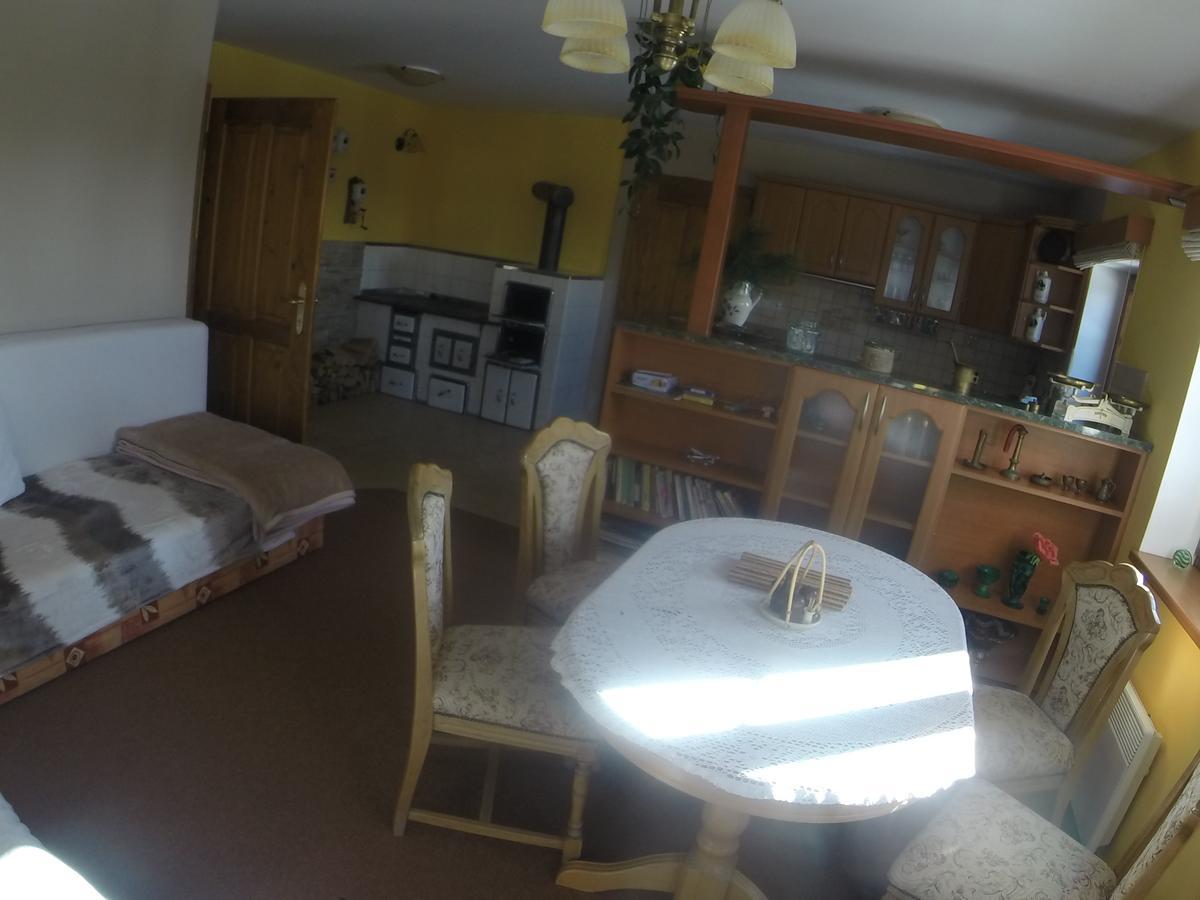 Apartment U Videmanu Poniklá Eksteriør bilde